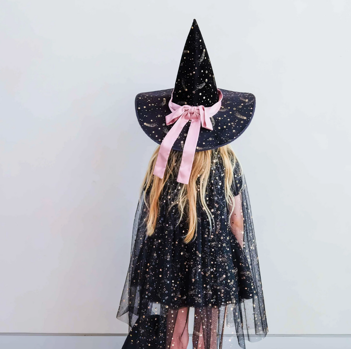 Mimi & Lula, Ethel Witch Hat