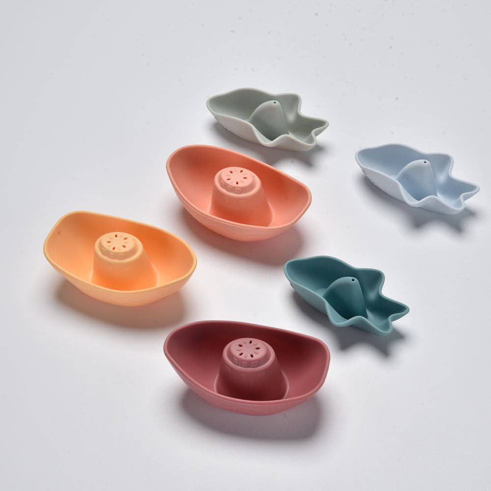 Shark Stacking Bath Boats