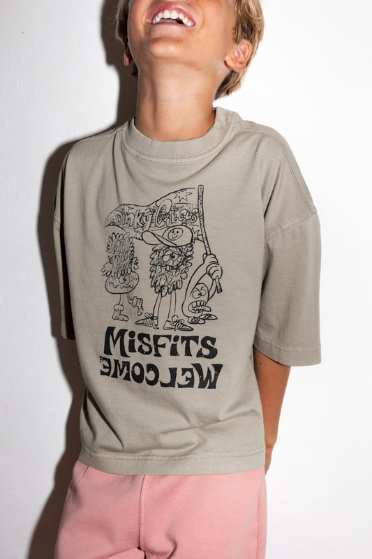 Dinky Circus, Misfits Welcome T-shirt, Crockery