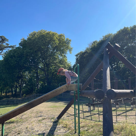 Easy summer holiday activities for kids