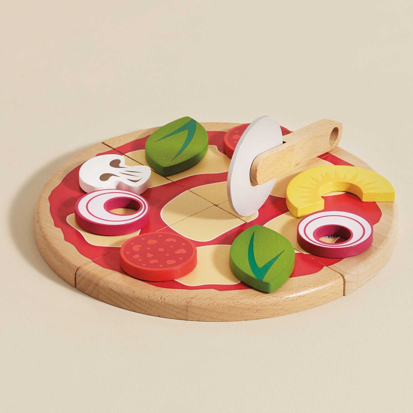 Le Toy Van, Pizza & Toppings with Slice Cutter