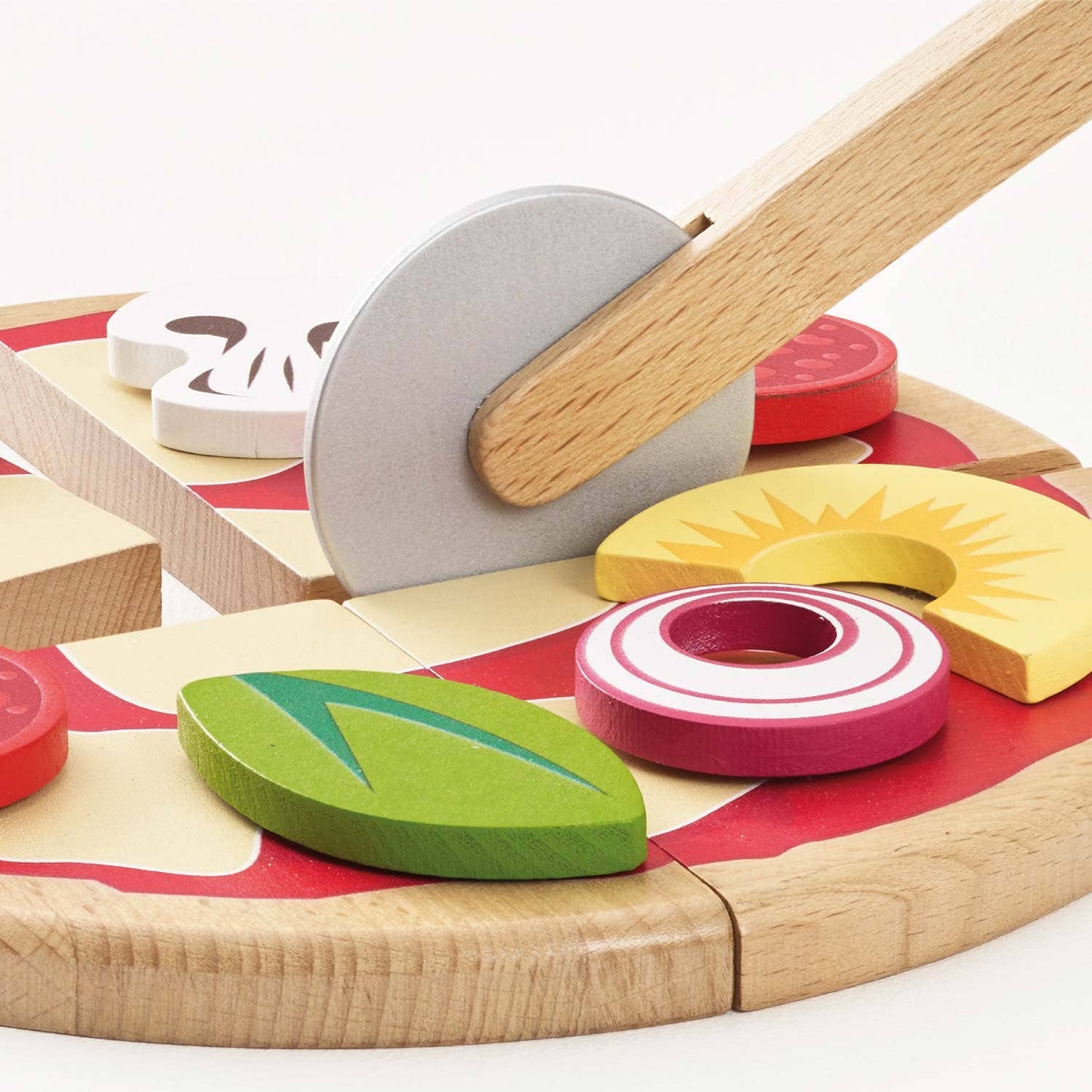 Le Toy Van, Pizza & Toppings with Slice Cutter