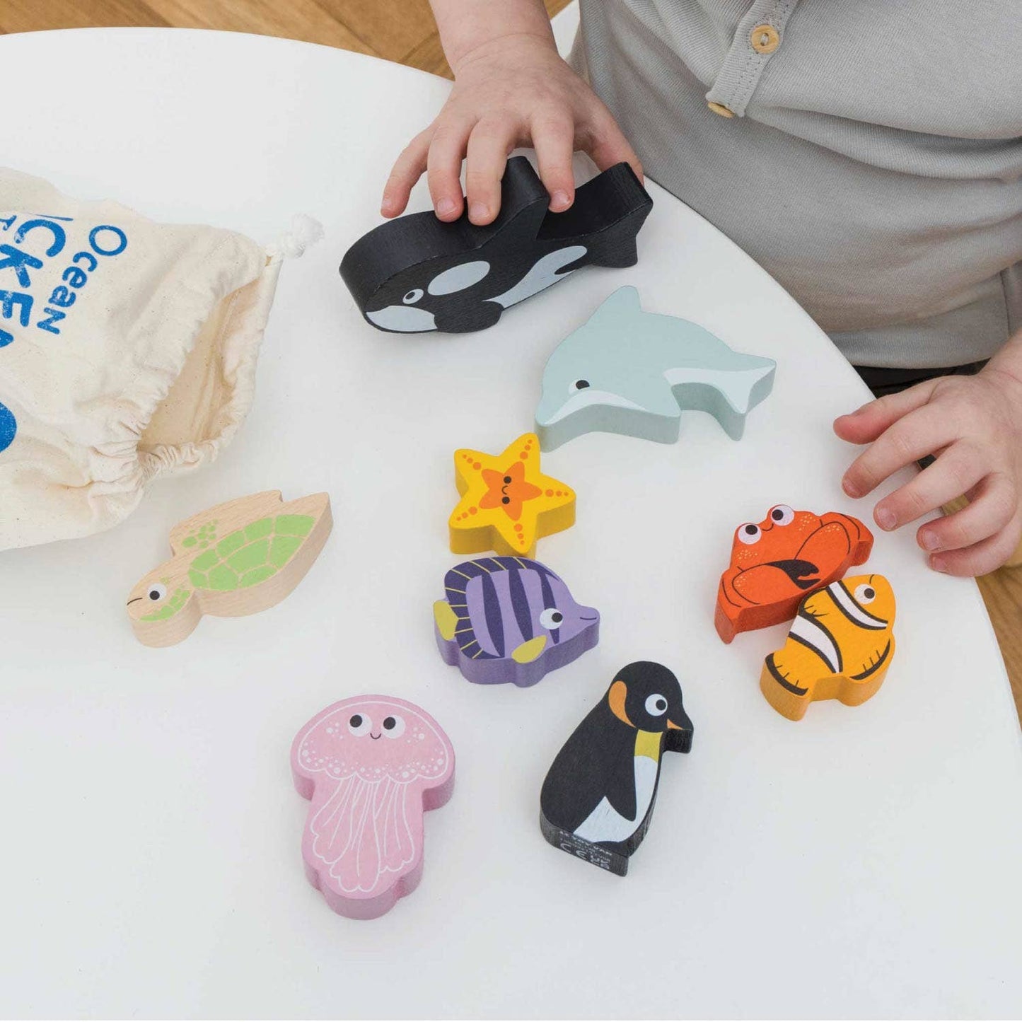 Le Toy Van, Ocean Life Stacking Animals