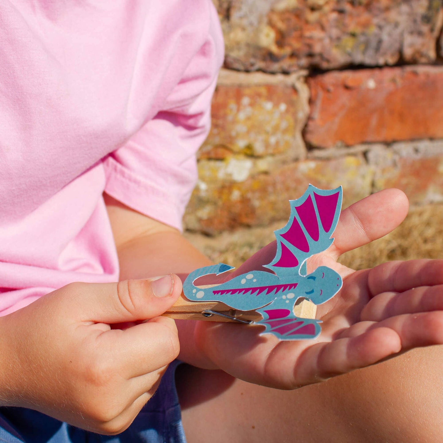 Let's Make & Do, Make It Move Soaring Dragons Craft Kit for Kids