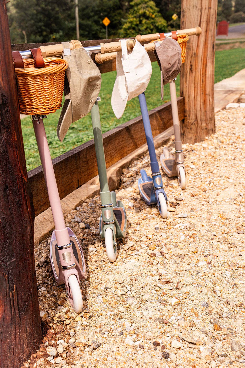 Banwood, Two-Wheel Vintage Maxi Scooter, Dusky Pink