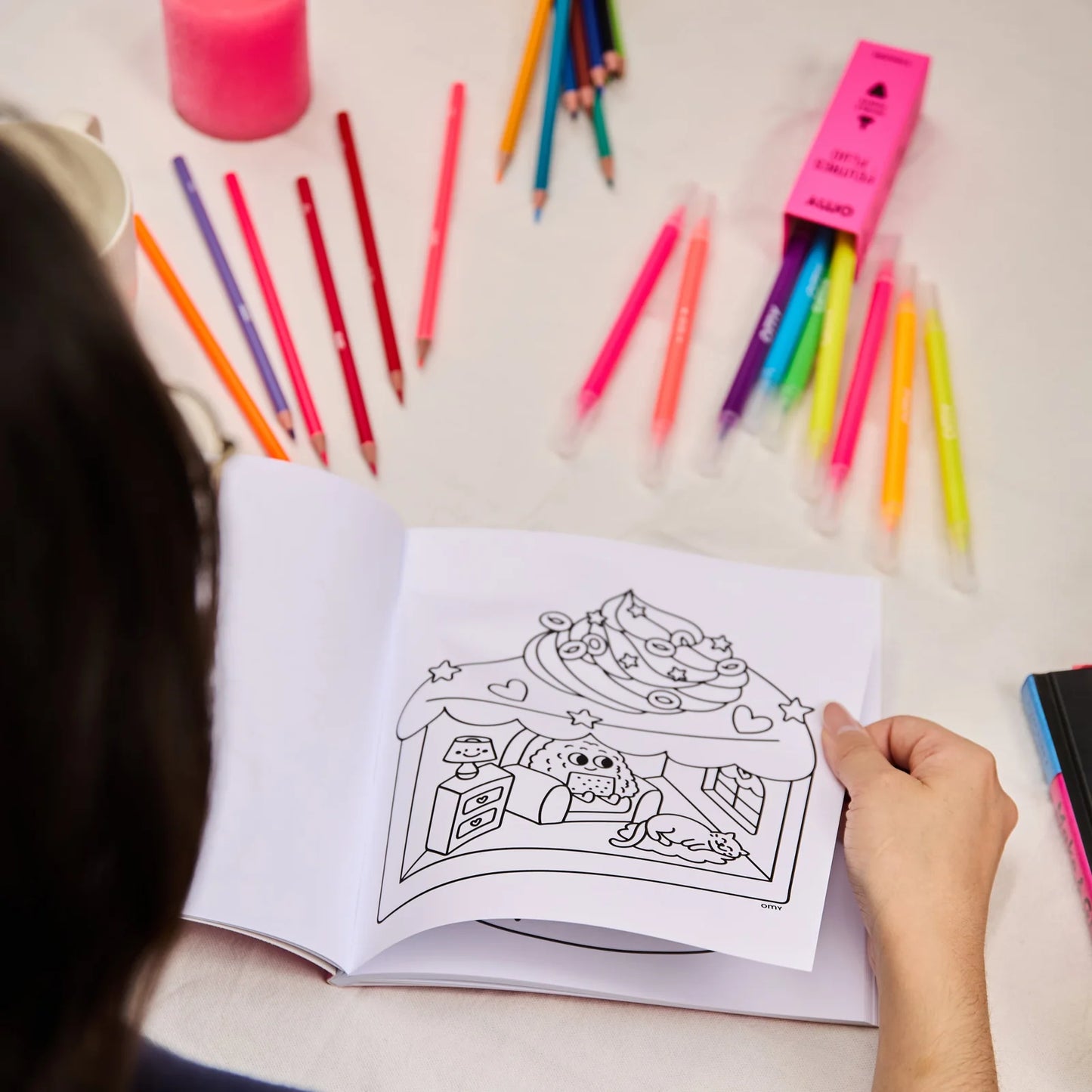 OMY, Cozy Kawaii, a Calm & Cute Colouring Notebook