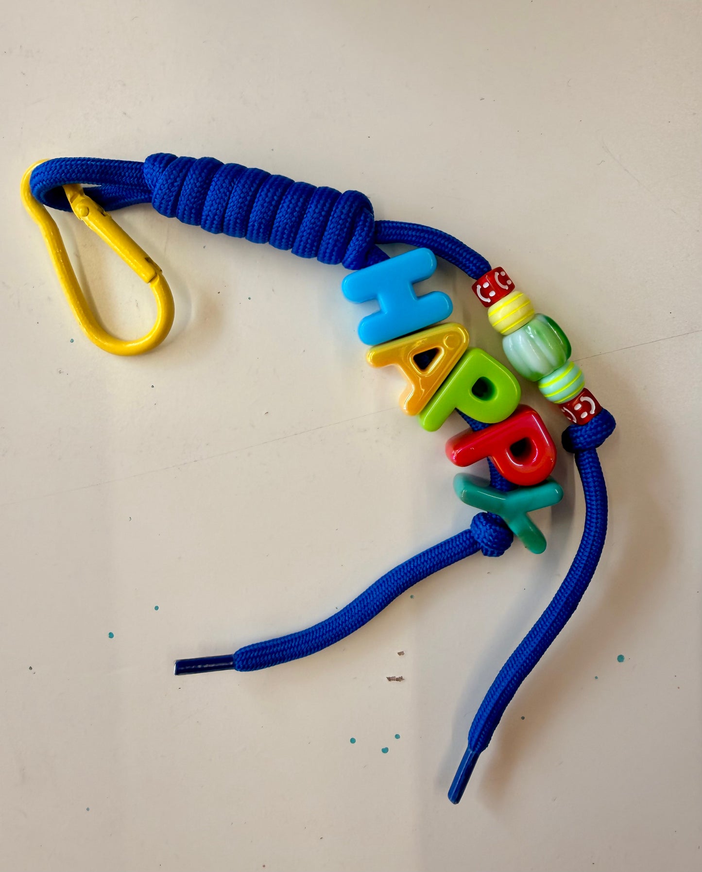 Lenny & Loop, Charm Keychain - Happy