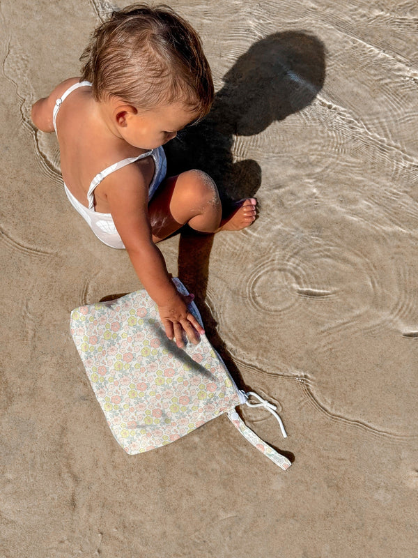 SunnyLife, Wet Bag, Into the Garden