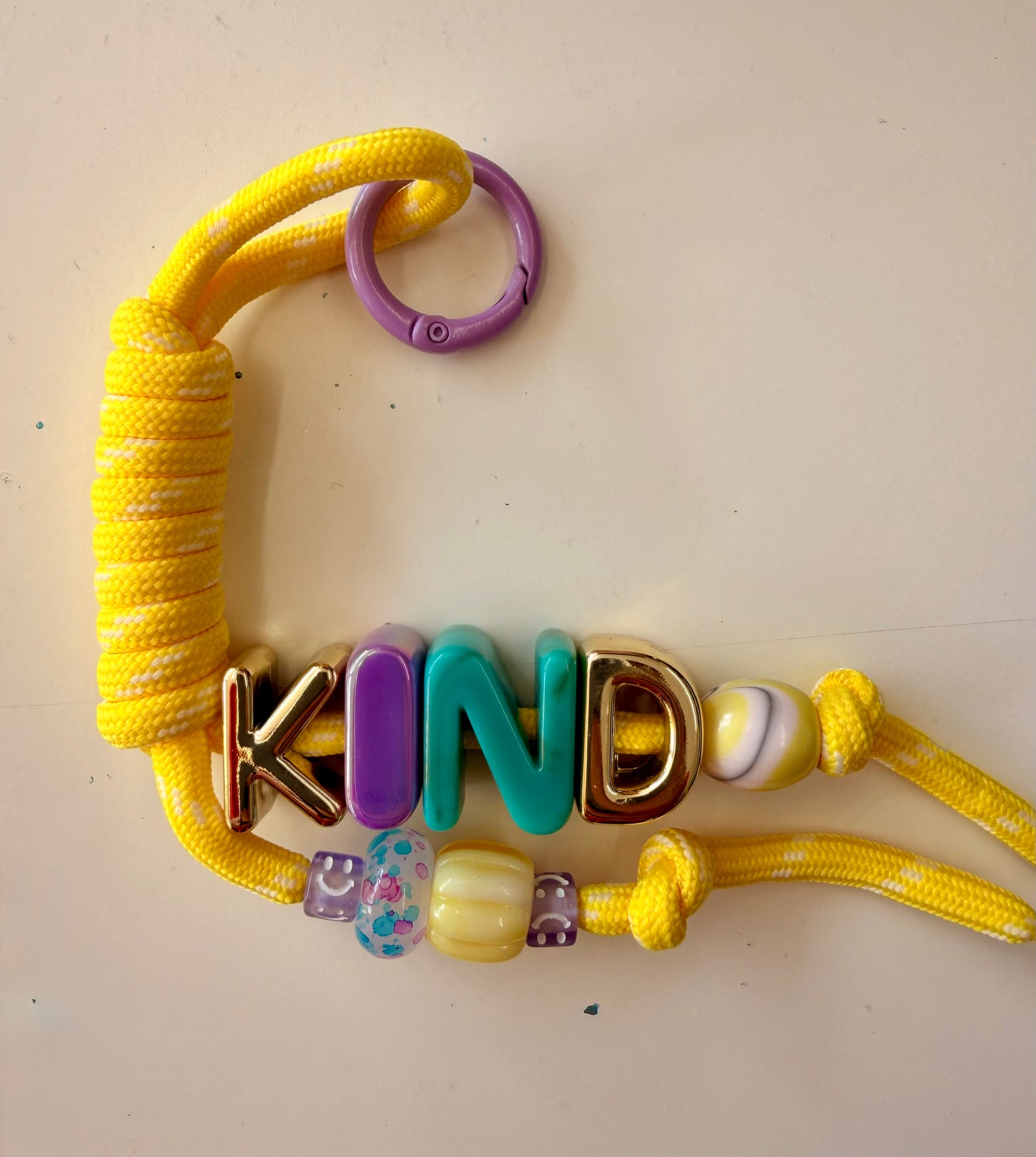 Lenny & Loop, Charm Keychain - Kind