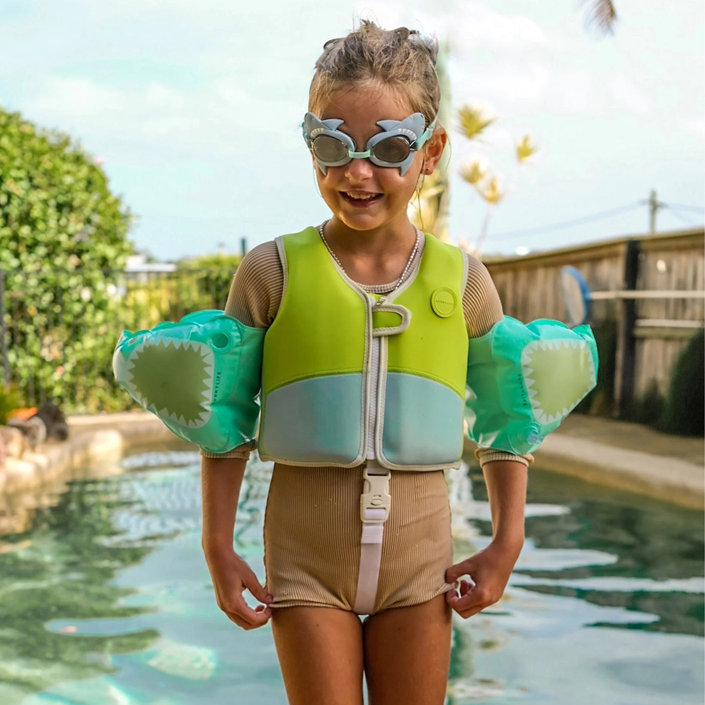SunnyLife, Kids Inflatable Arm Bands - Salty the Shark