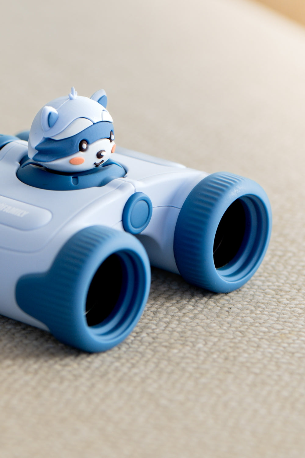 The ZooFamily, Zoo Eyes Binoculars, Raccoon