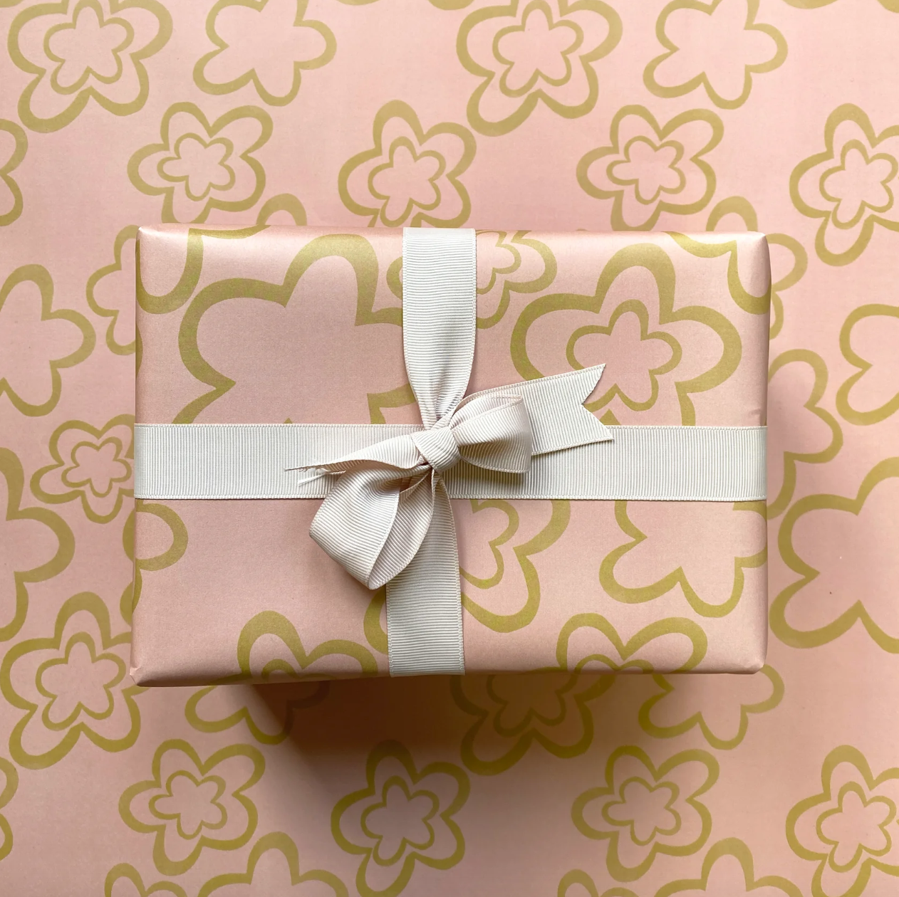 Pink Floral Wrapping paper